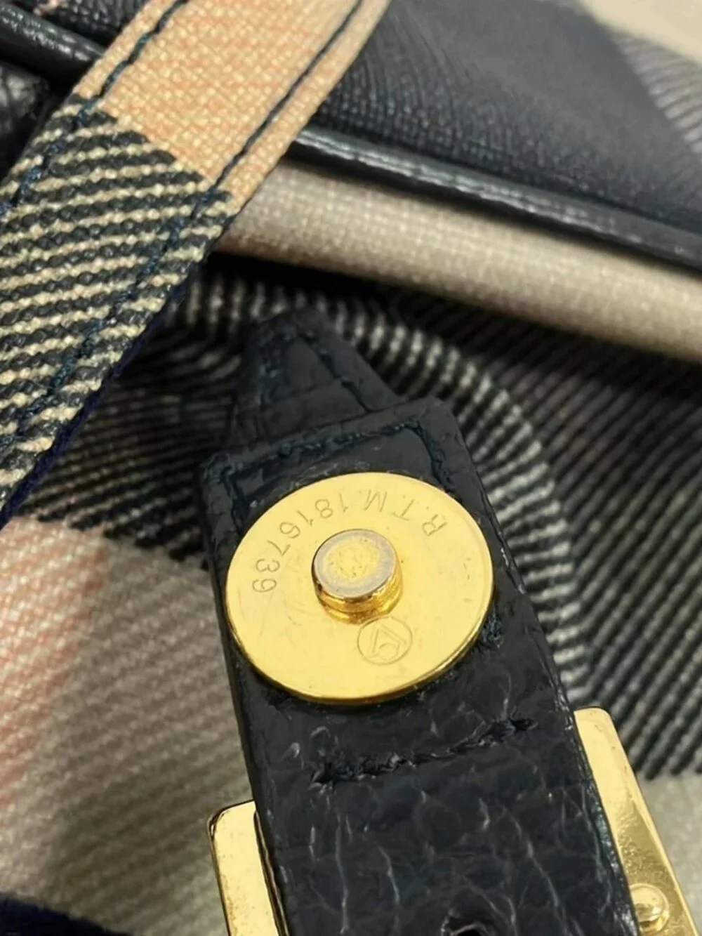 BLUE LABEL CRESTBRIDGE accessories	none note	